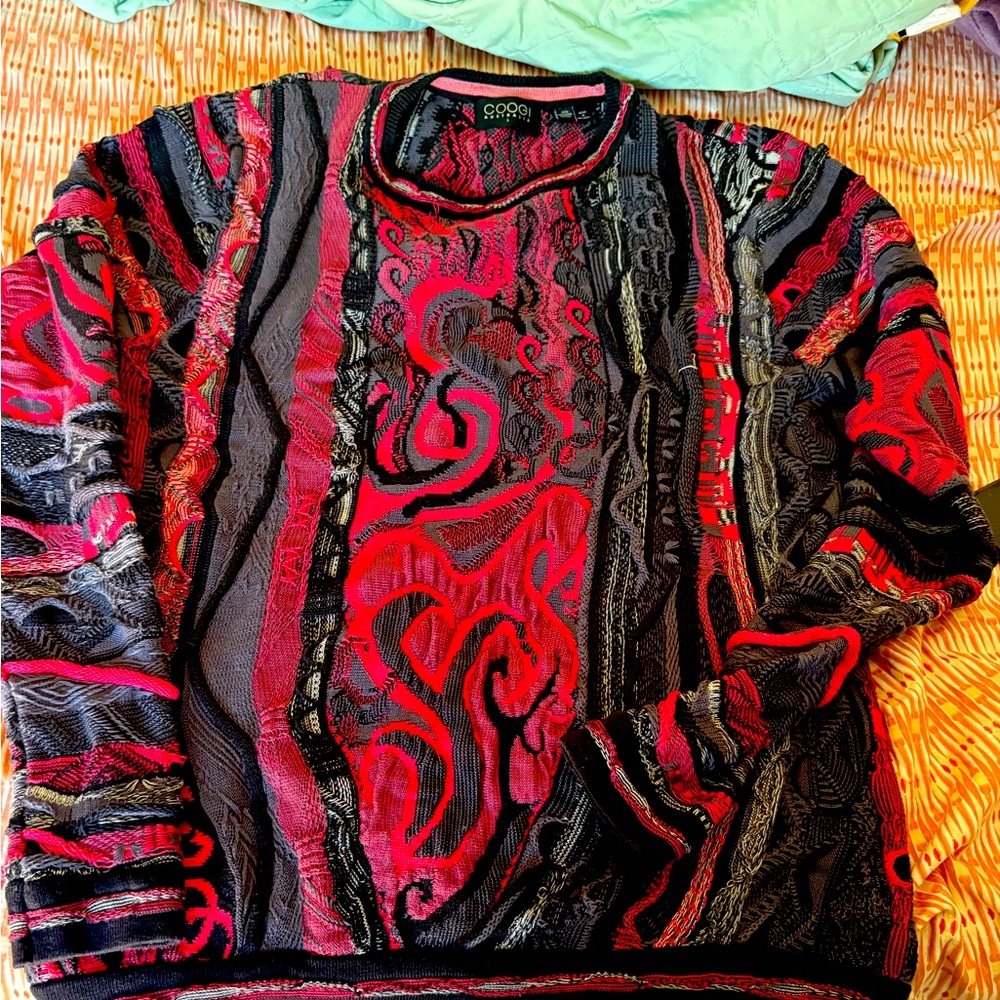 COOGI Men's Sweater in Red and Black